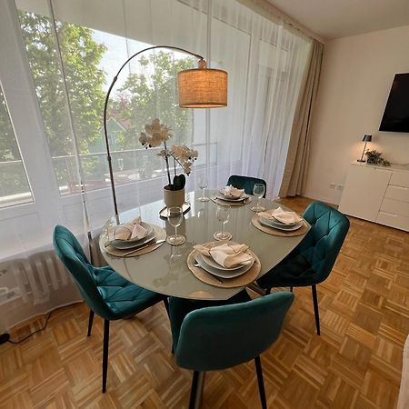 W&D Living - Fewo Kleines Italien Mit Parkplatz Und Balkon Celle Zewnętrze zdjęcie